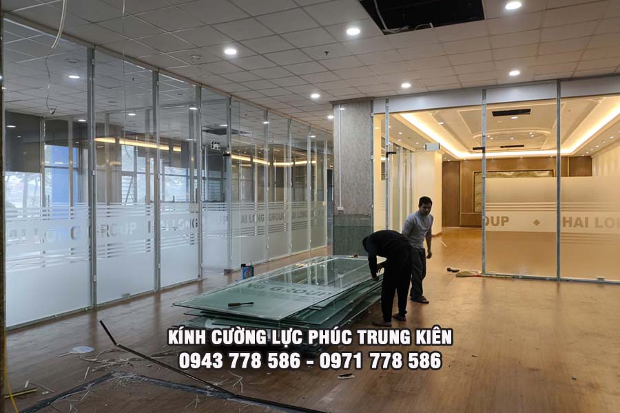 kính cường lực 19 ly 